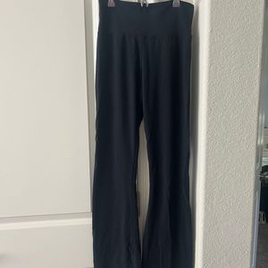 Brandy Melville Priscilla pants